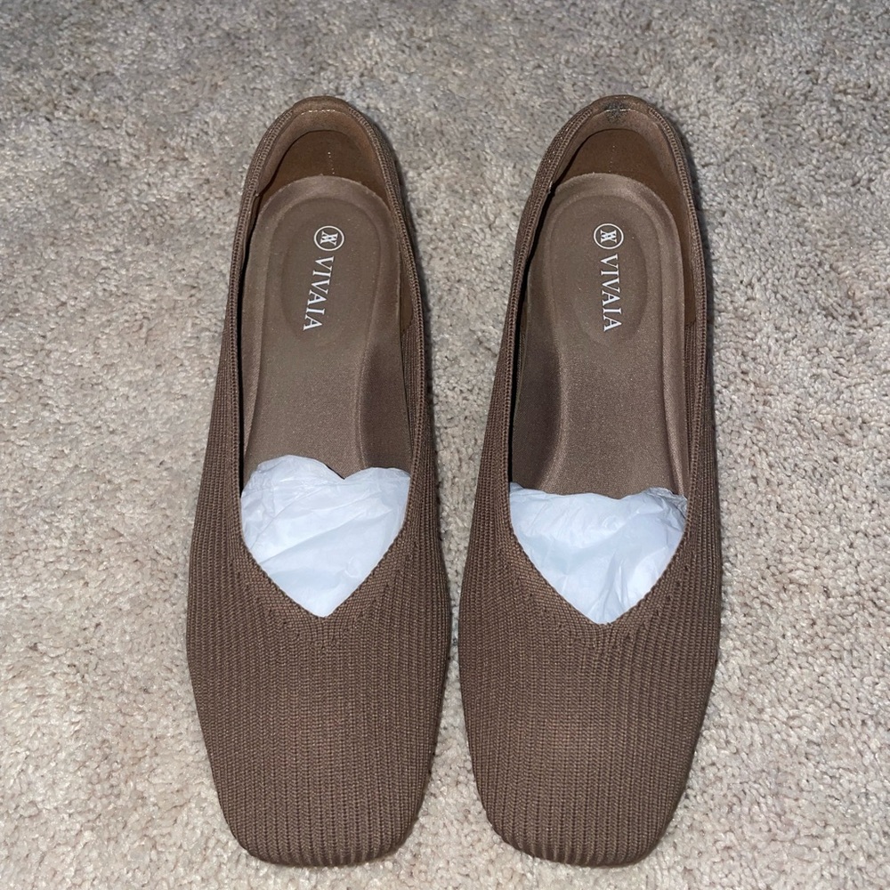 VIVAIA Square-Toe V-Cut Flats (Margot 2.0)